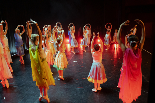 DANSESCENE 040724 077